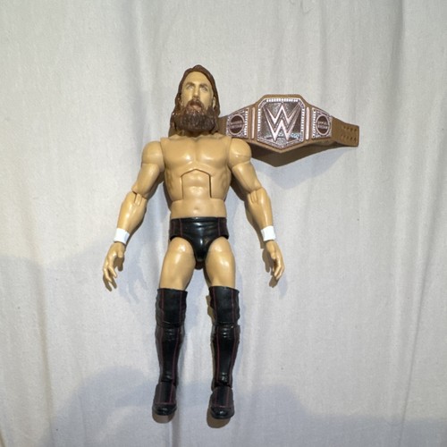 Rare wwe elite daniel - elite, w/