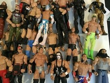 WWE WRESTLING FIGURES MATTEL