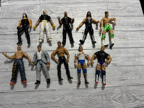 Wwe action figures - bundle, rock