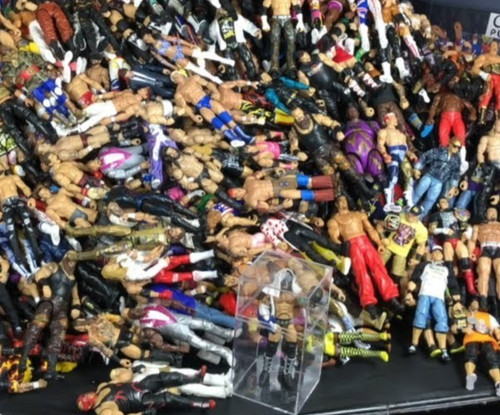 Various wrestling figures wwe - various,