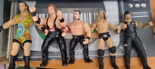 Wwe wcw figures - 5,