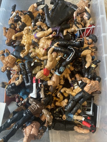 Wwe action figures bundle - wwe,